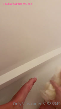 marygrace shower feet