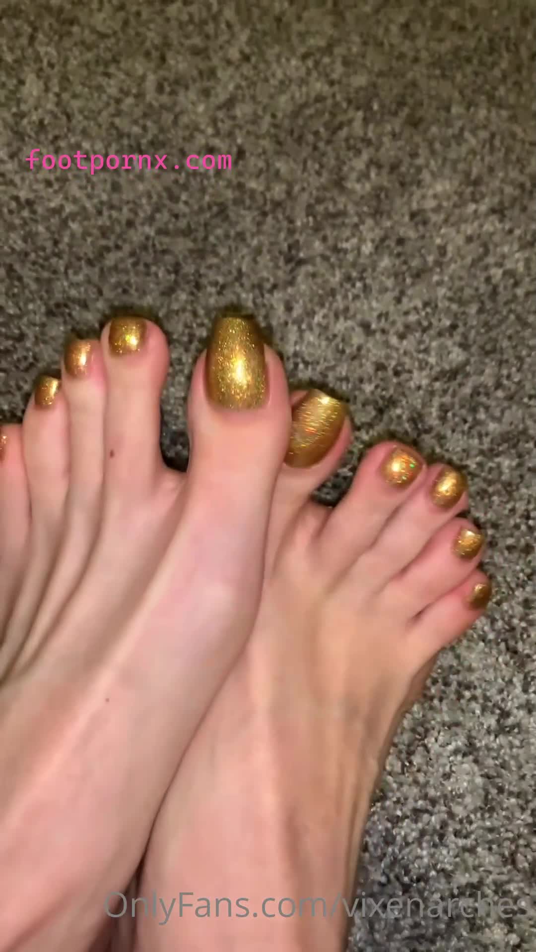 vixenarches hot foot queen [RETIRED] 97