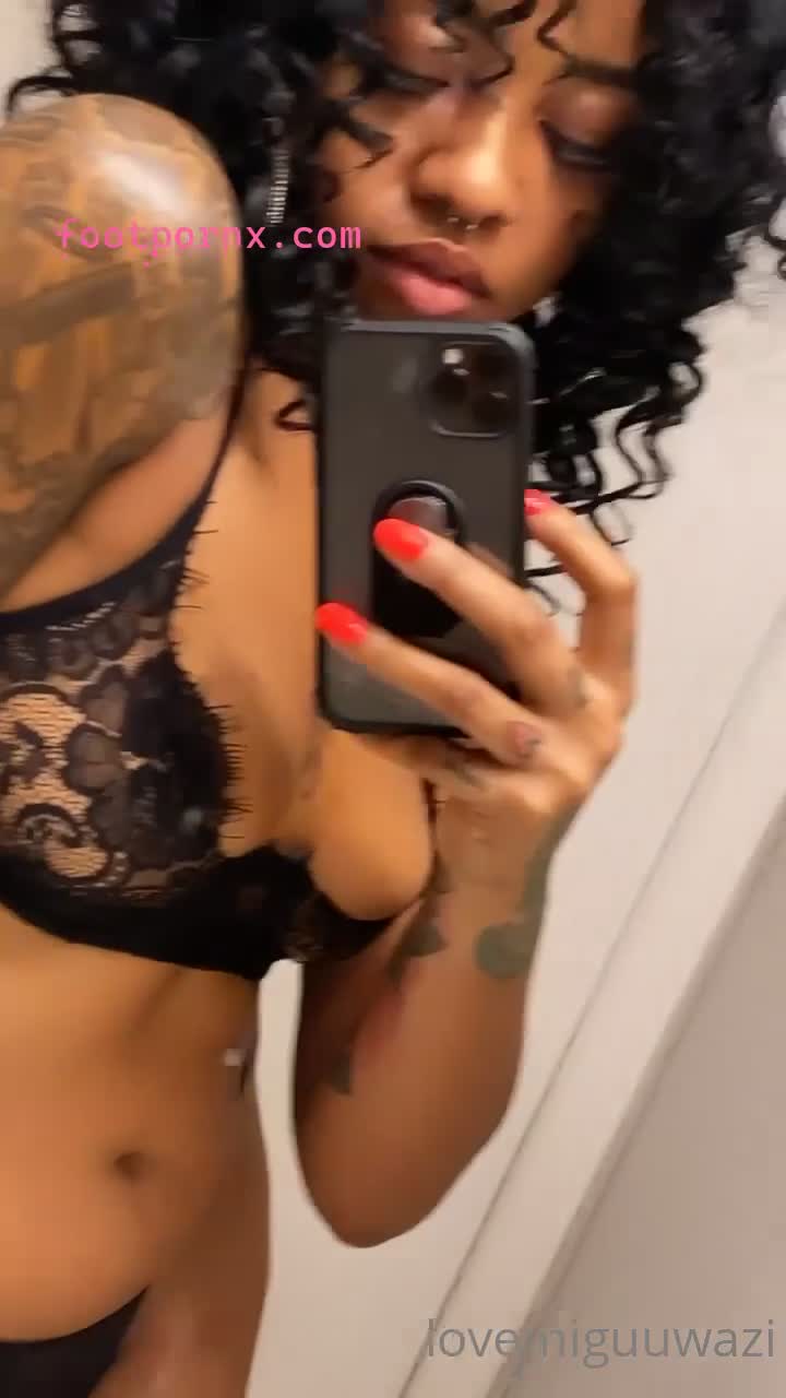 lovemiguuwazi ebony chocolate foot porn 39