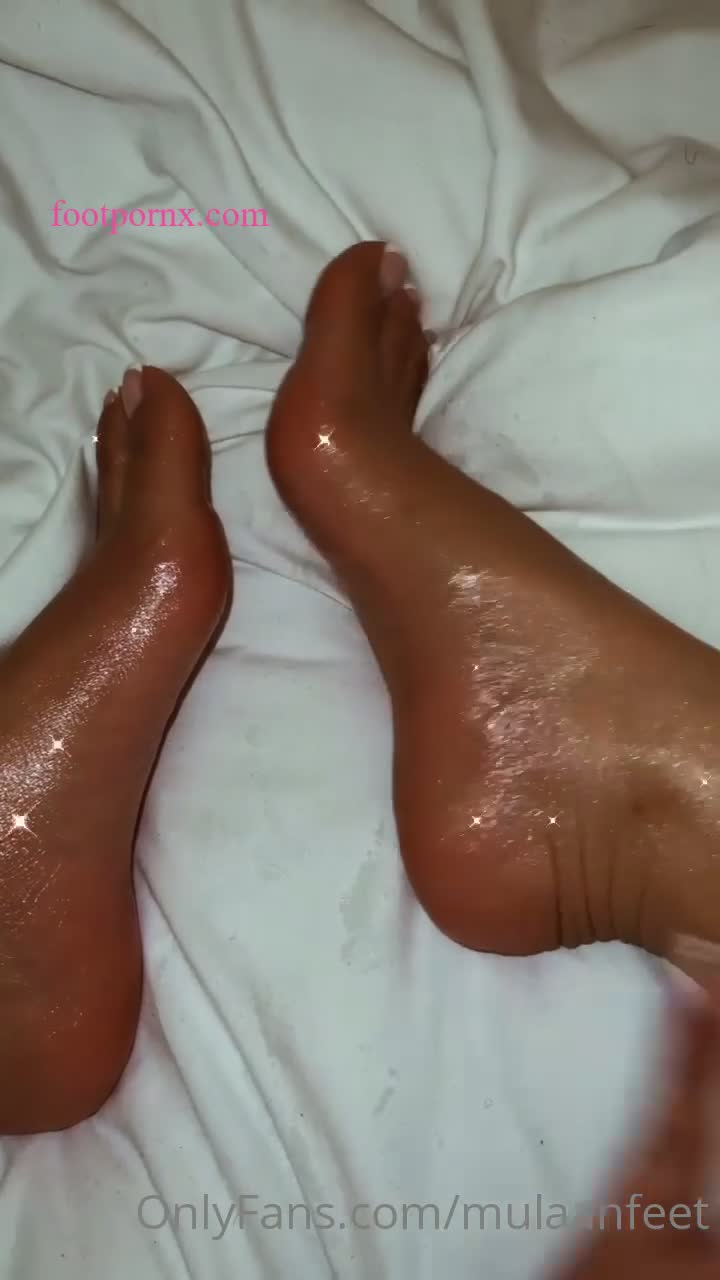 mulaanfeet  foot porn 4