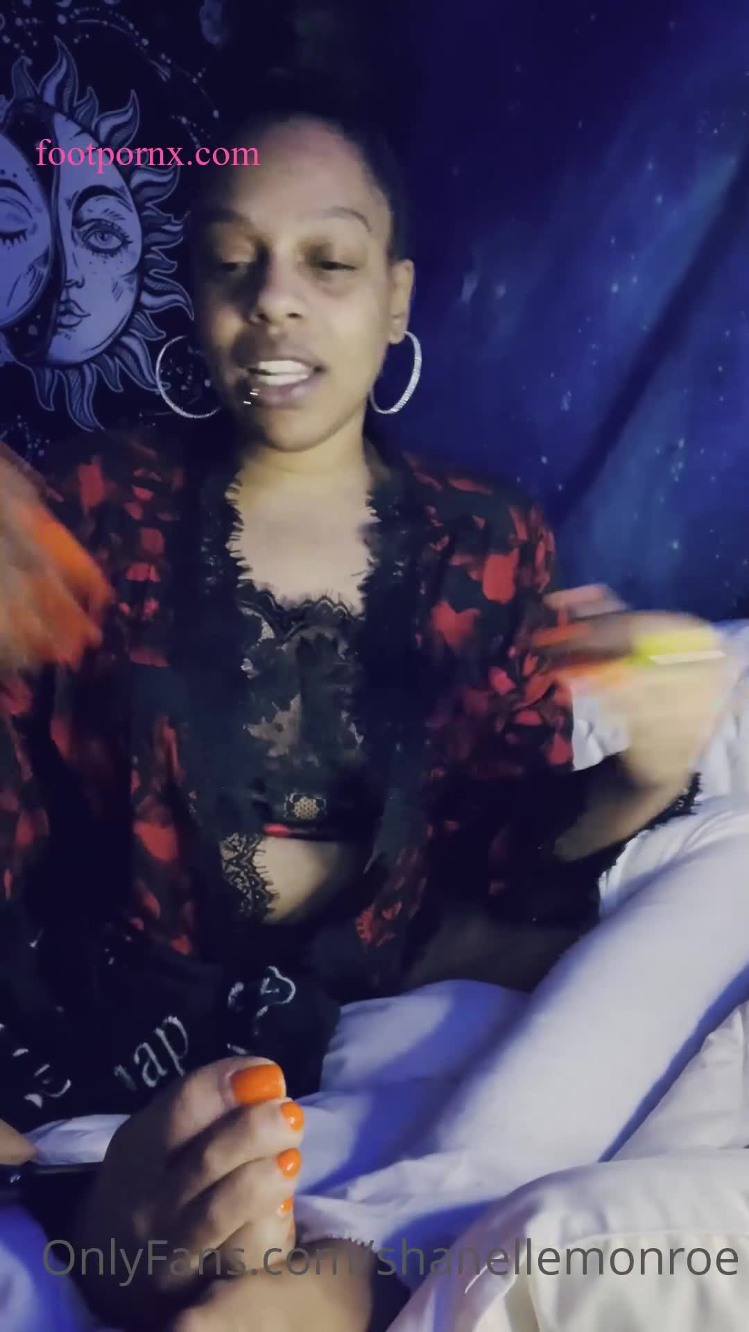 shanellemonroe  foot porn 3