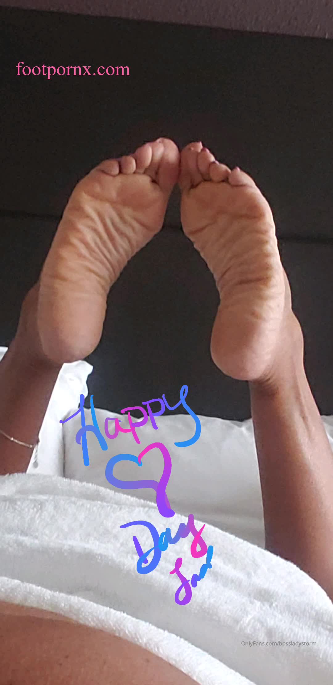 bossladystorm  foot porn 4