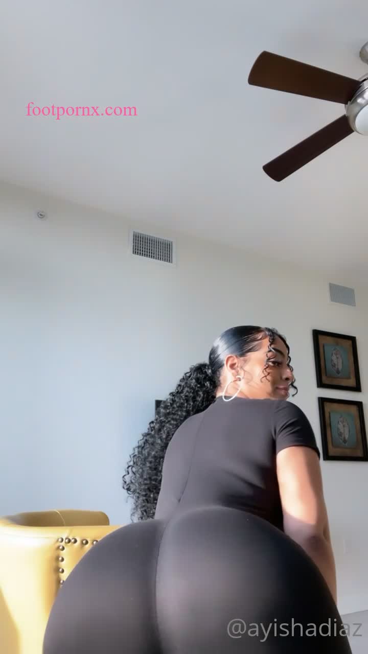 ayishadiaz  foot porn 2