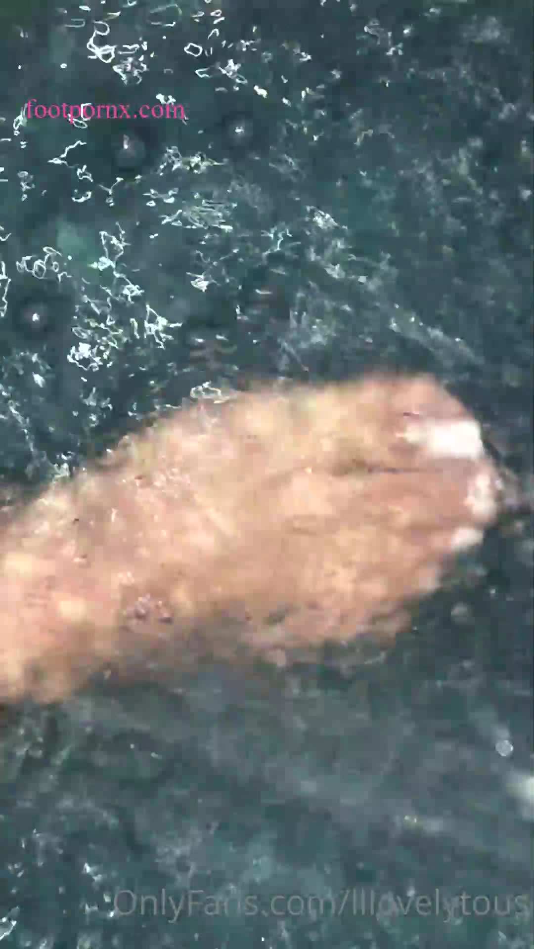 lllovelytous  foot porn 4
