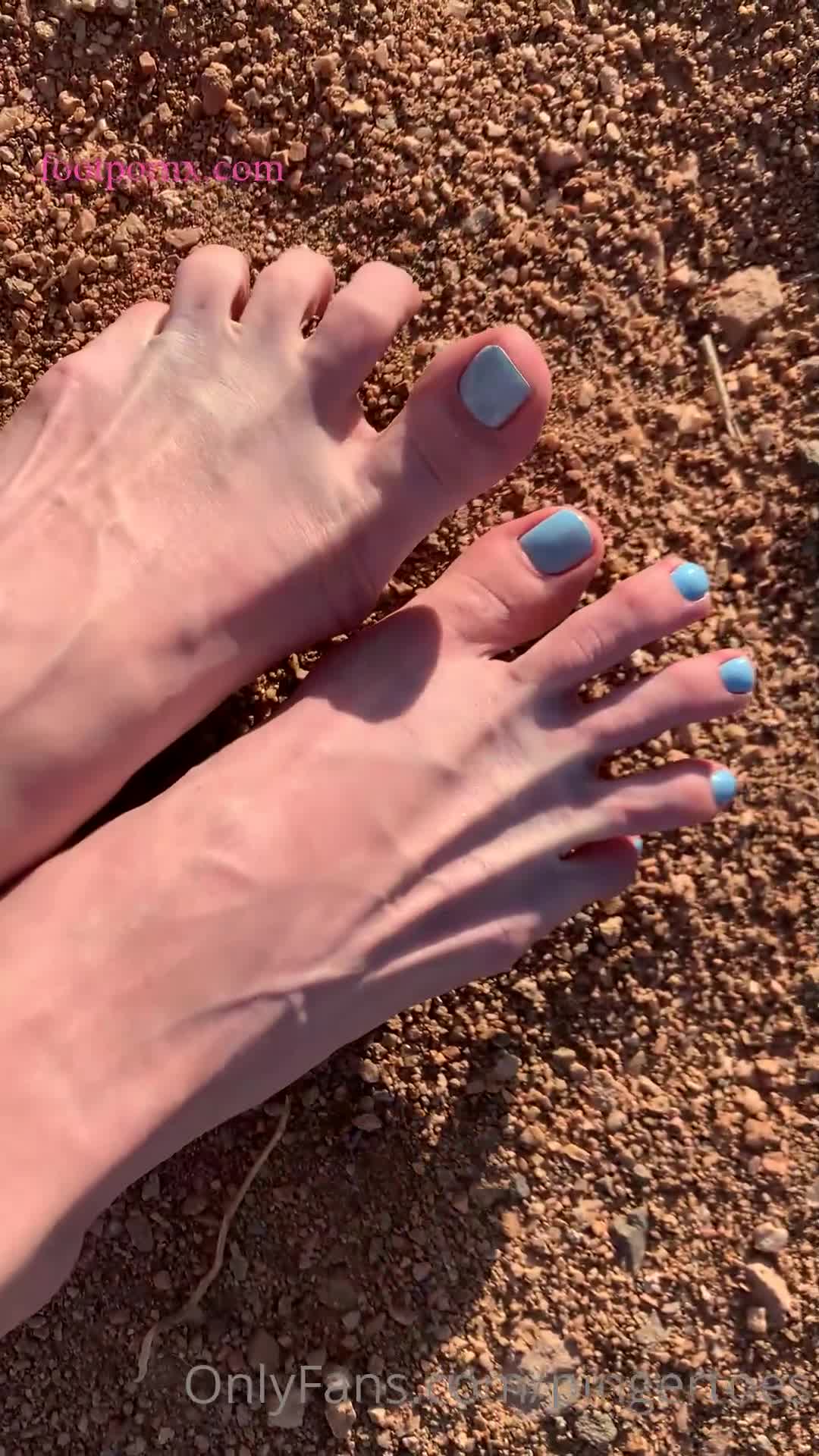 pingertoes  foot porn 3