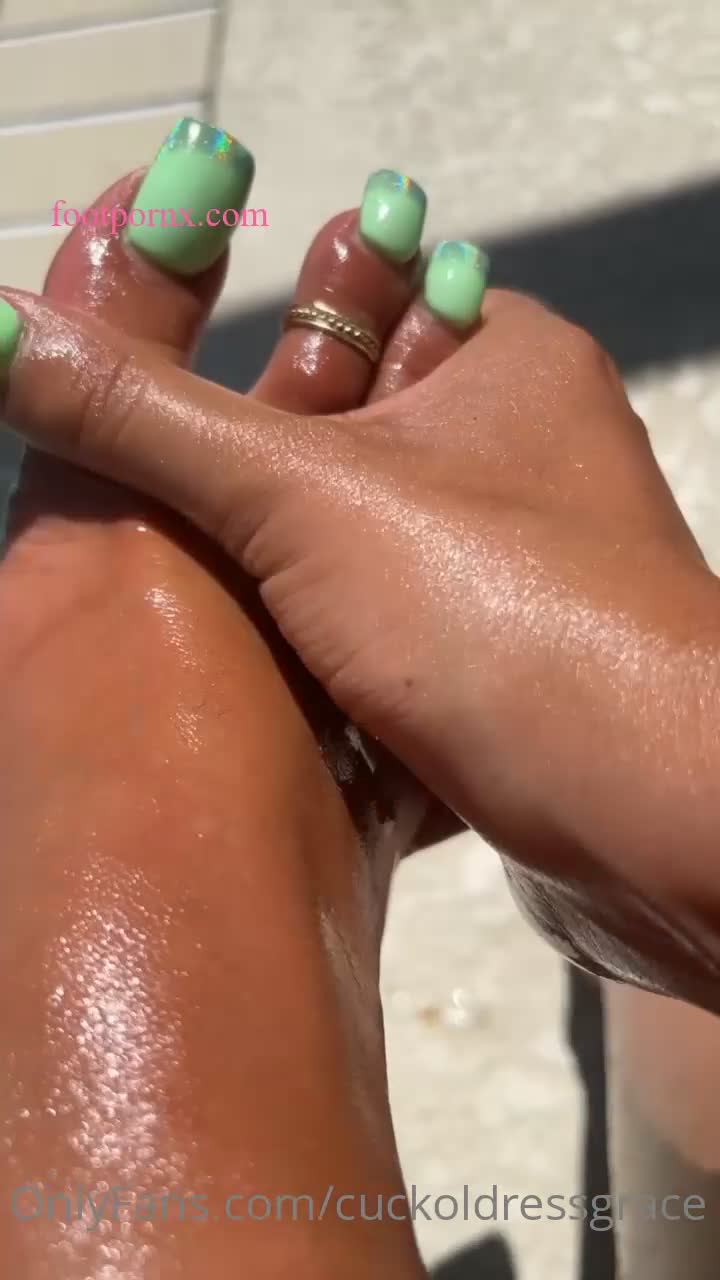 goddess.grace  foot porn 4