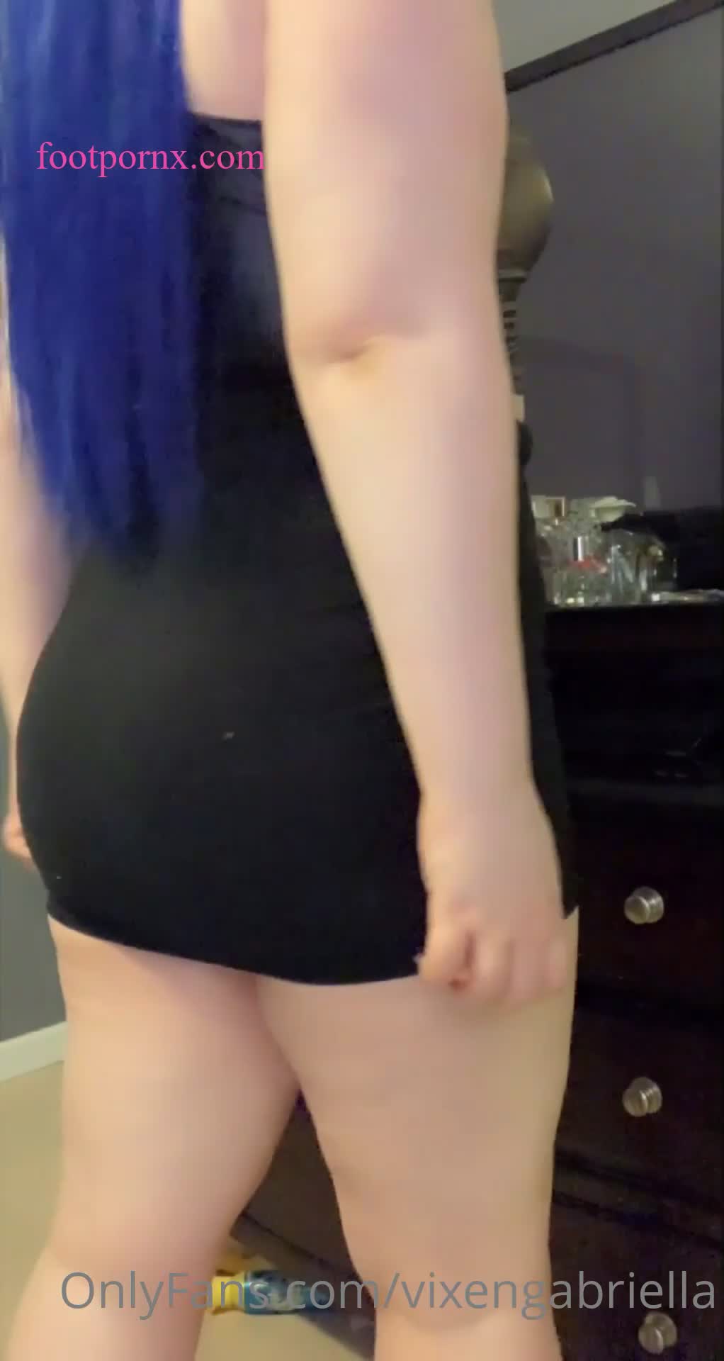 vixengabriella  foot porn 3
