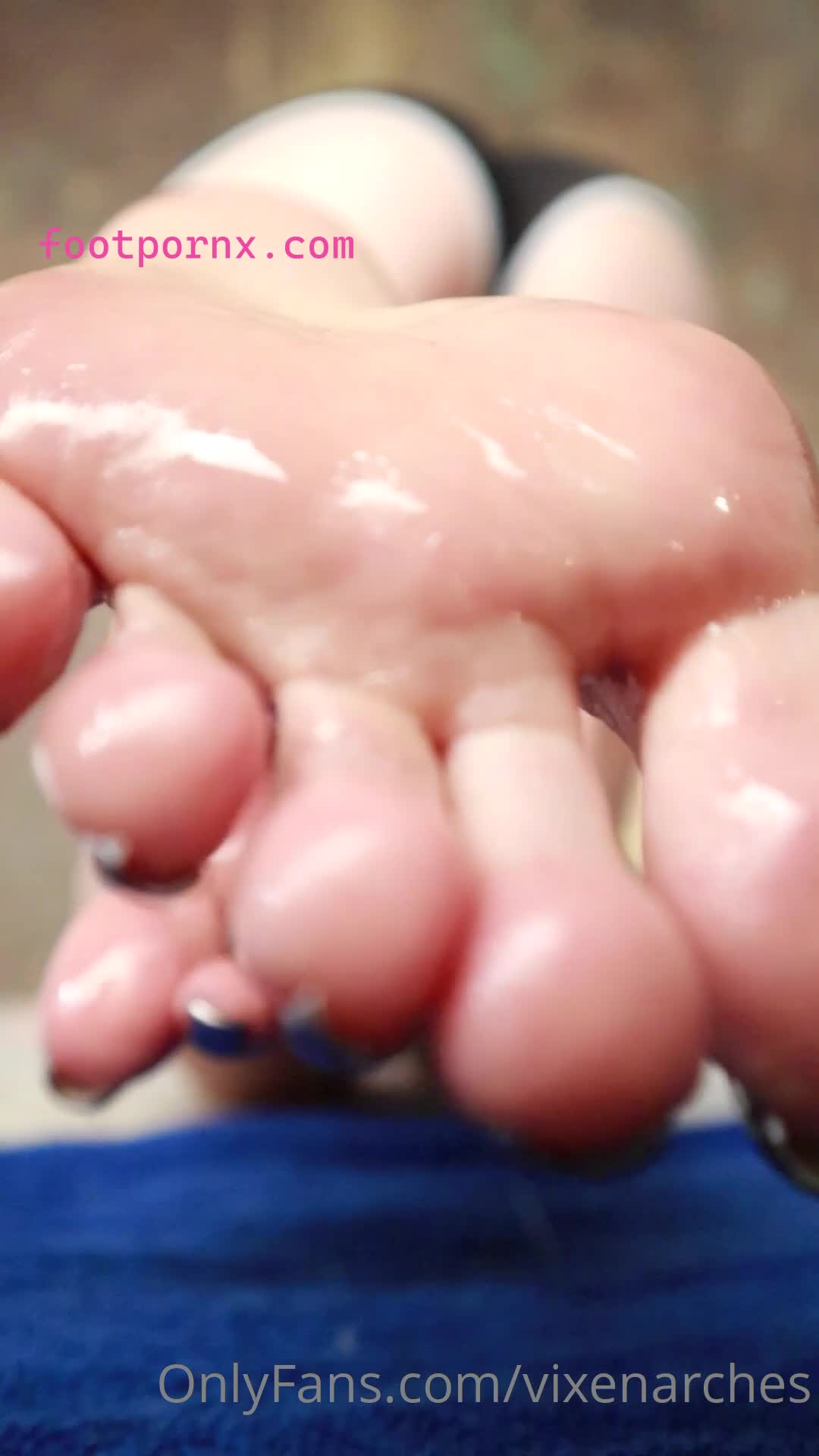 vixenarches hot foot queen [RETIRED] 35