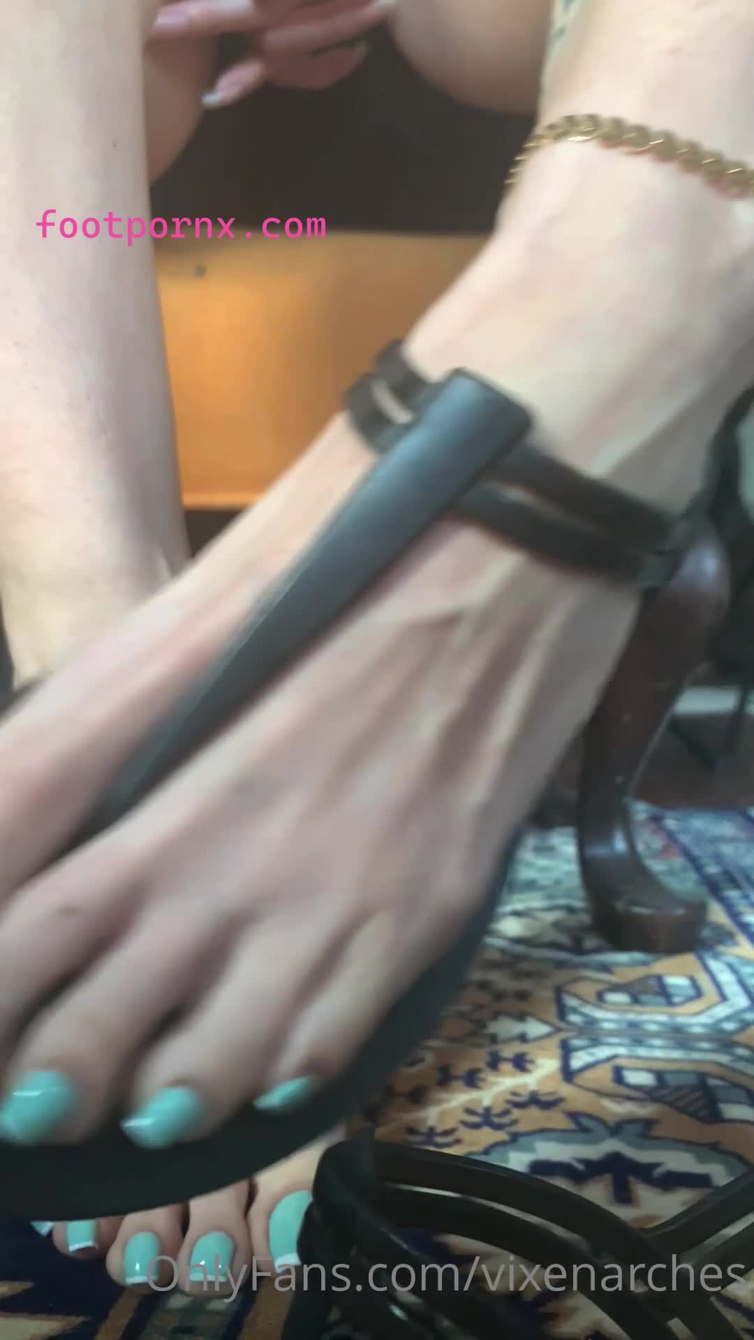 vixenarches hot foot queen [RETIRED] 164