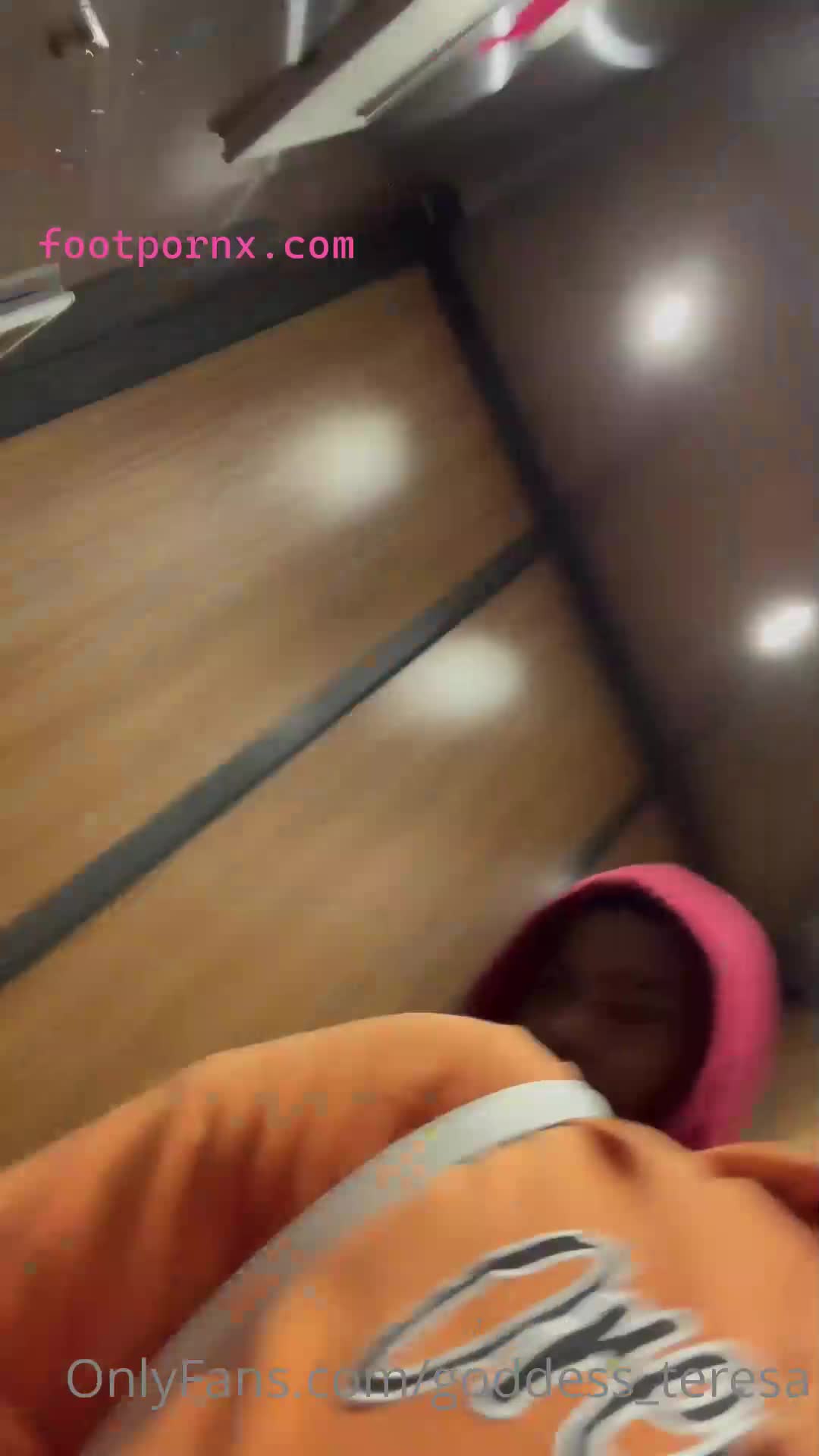 goddess_teresa hot foot babe 152