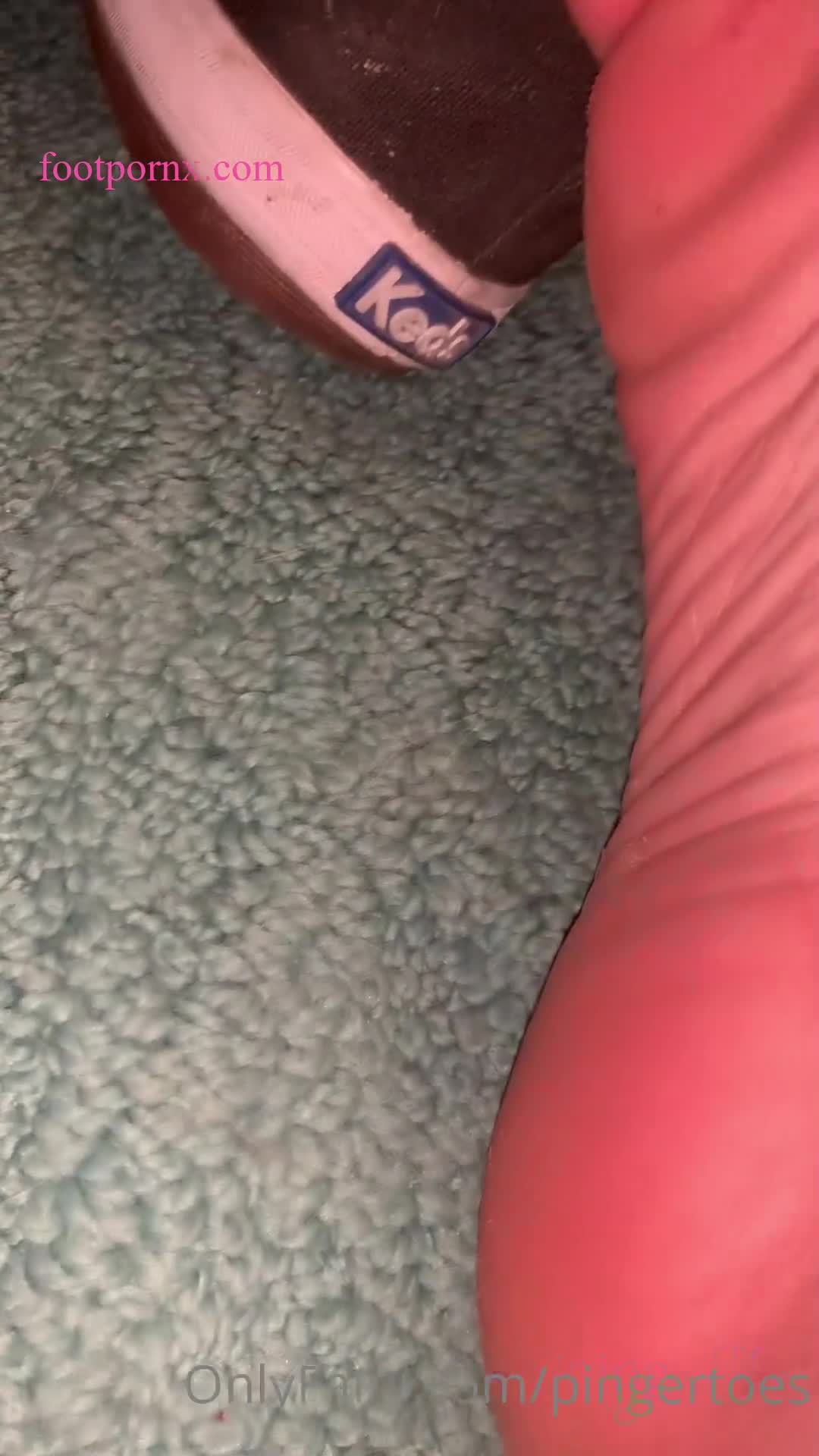 pingertoes  foot porn 1