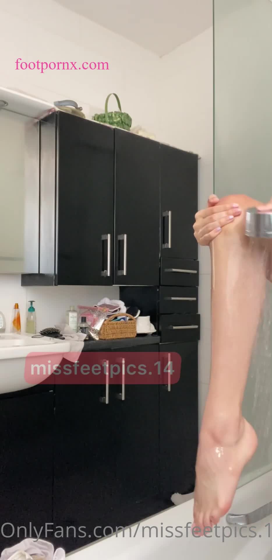 missfeetpics.14  5