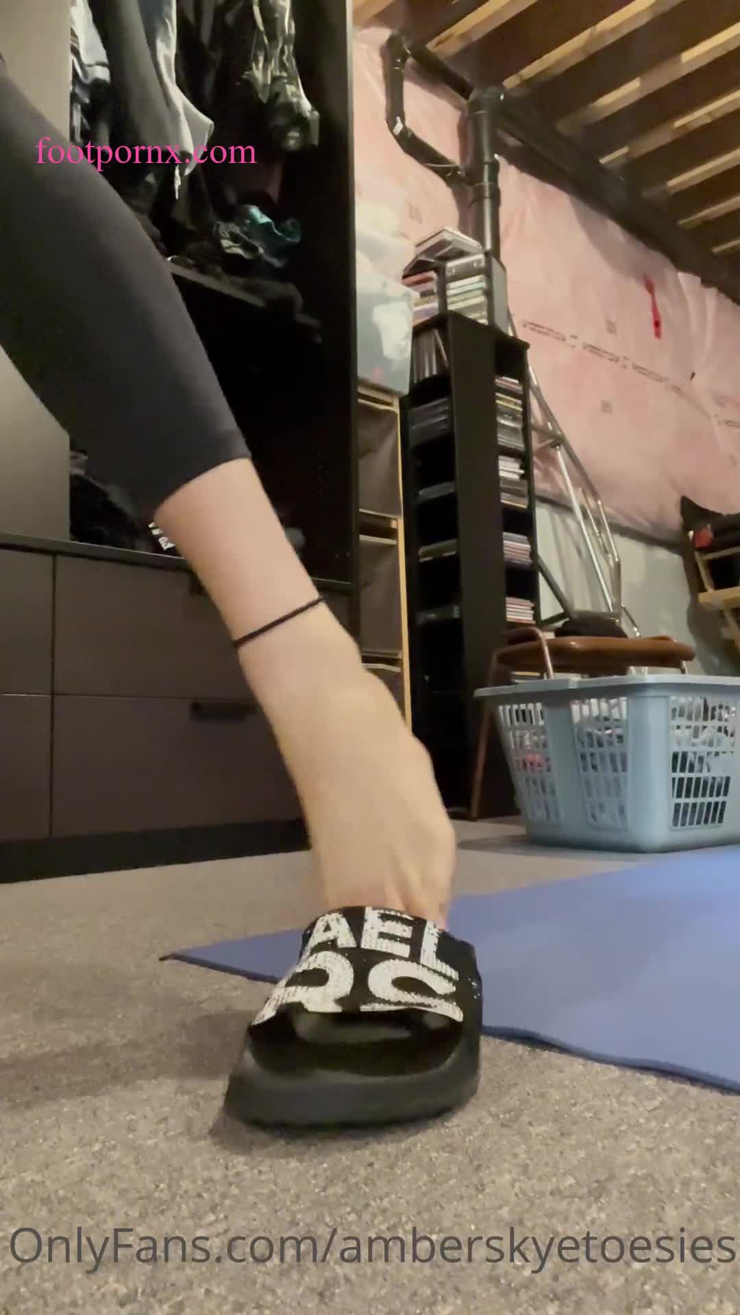 amberskyetoesies  foot porn 4
