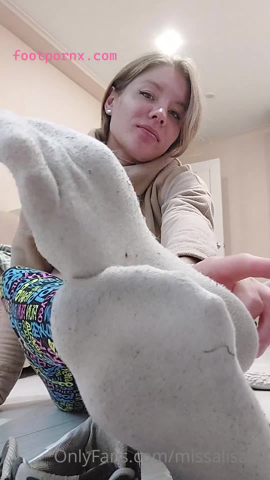 missalisa20 sexy russian toes 24