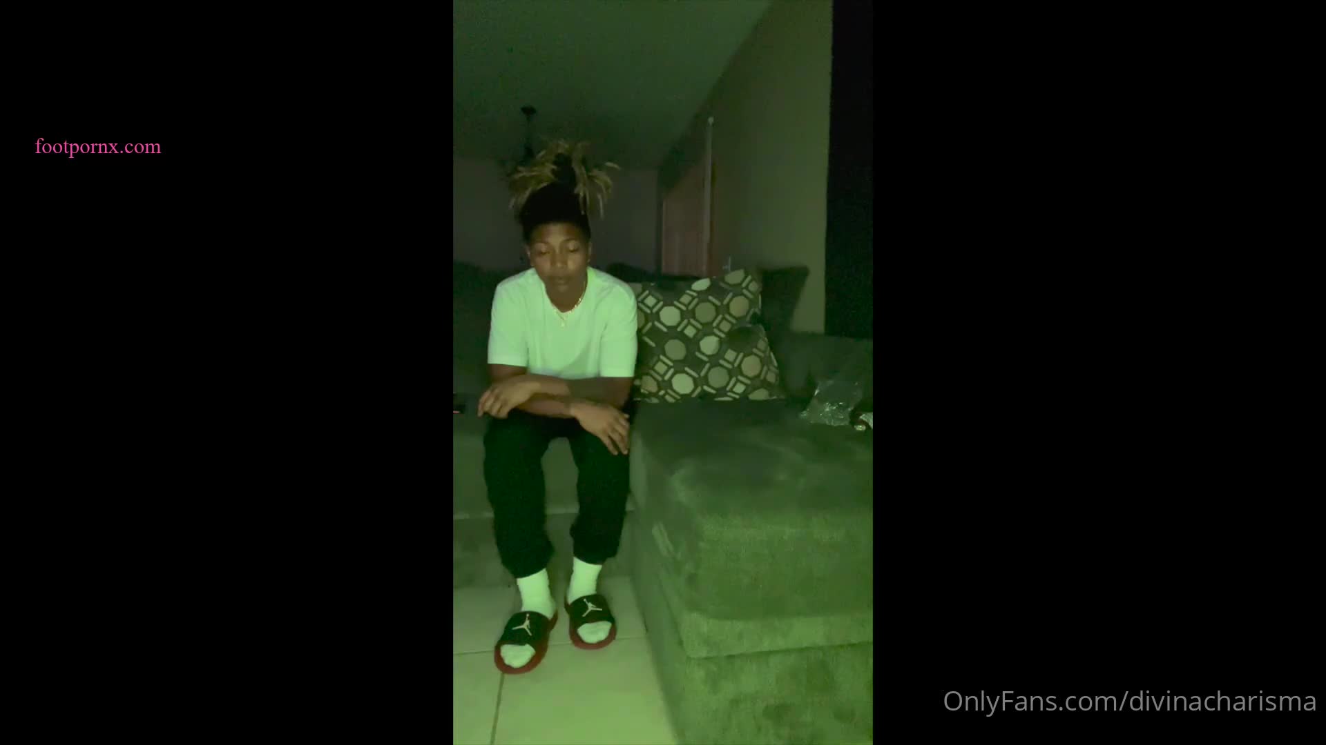 charismadivina  foot porn 4
