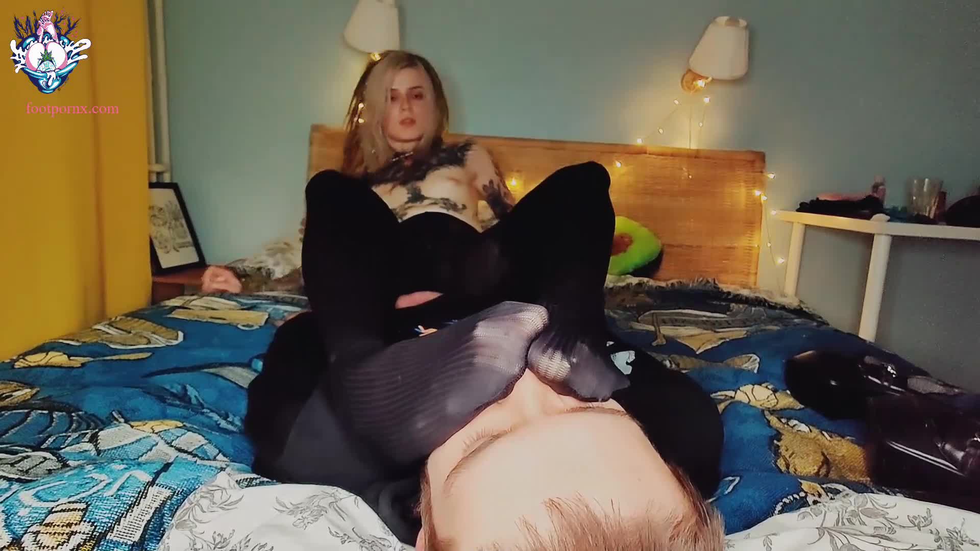 milky.xiu  foot porn 2