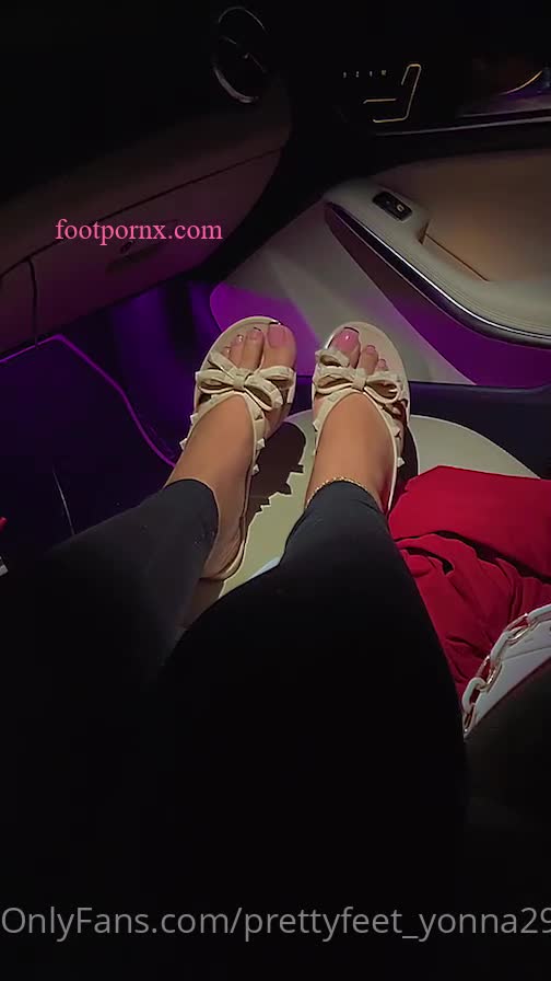 prettyfeet_yonna29  foot porn 1