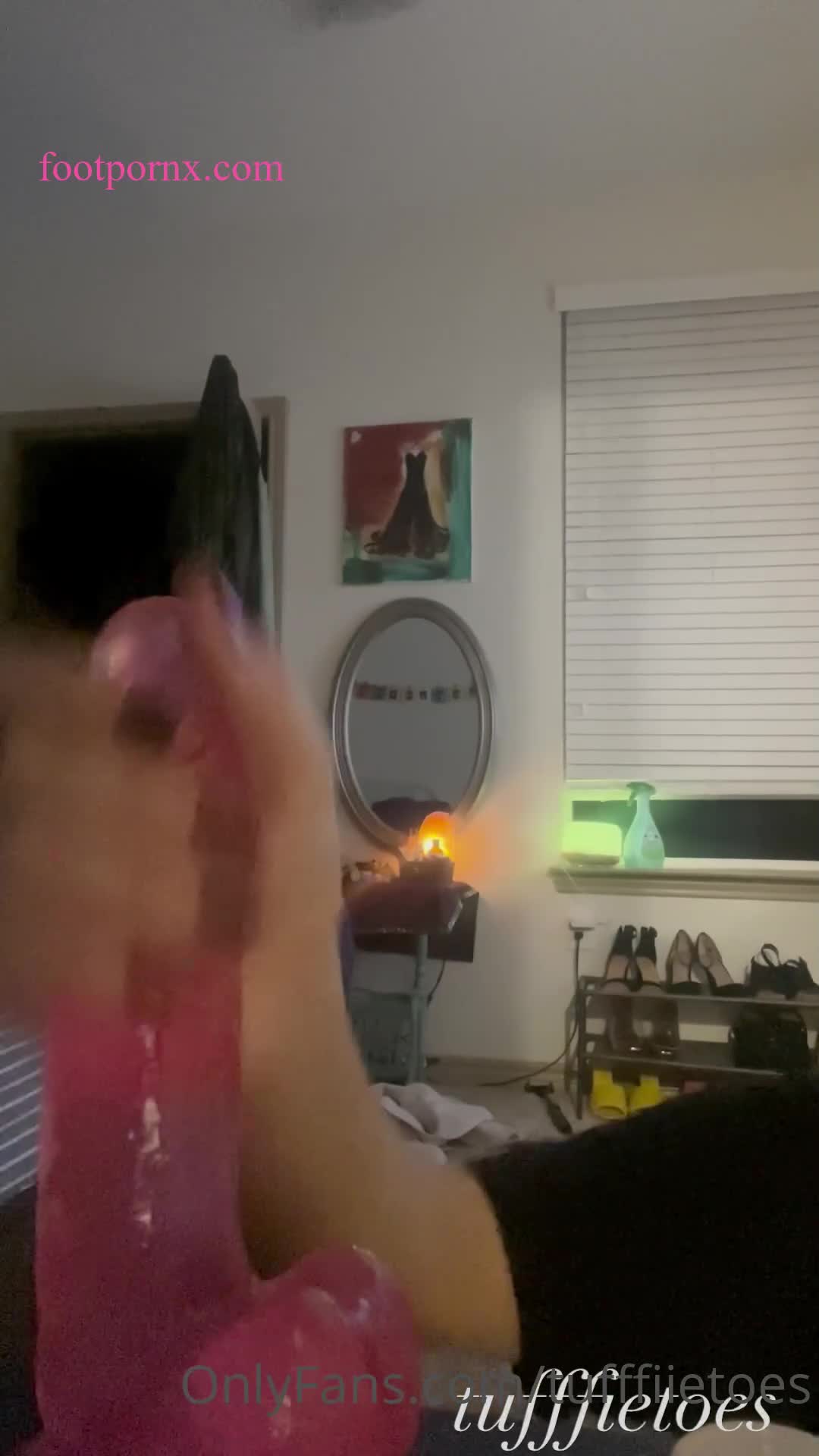 tuffiearchqueen  foot porn 4