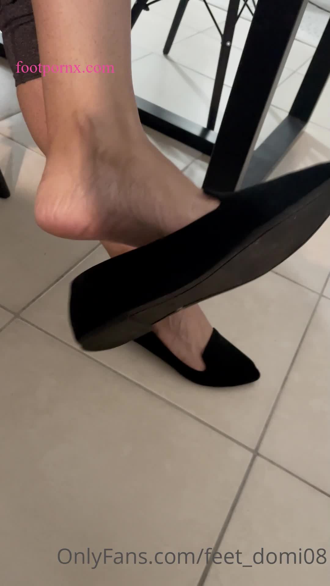 feet_domi08  foot porn 2