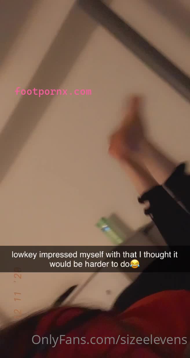 sizeelevens feet porn white girl soles tease 20