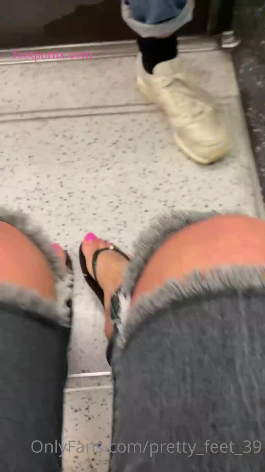 pretty_feet_39  foot porn 5