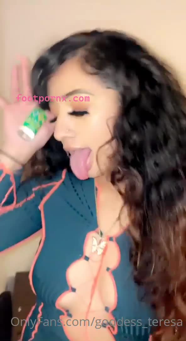 goddess_teresa hot foot babe 201