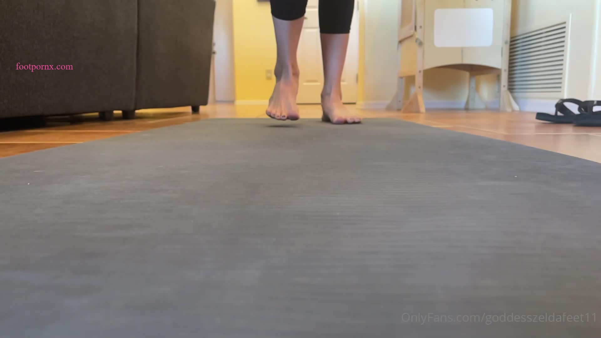 goddesszeldafeet11  foot porn 3