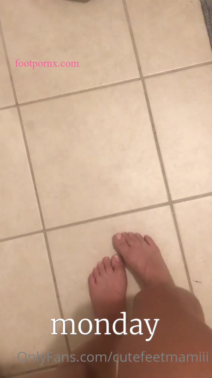cutefeetmamiii  3