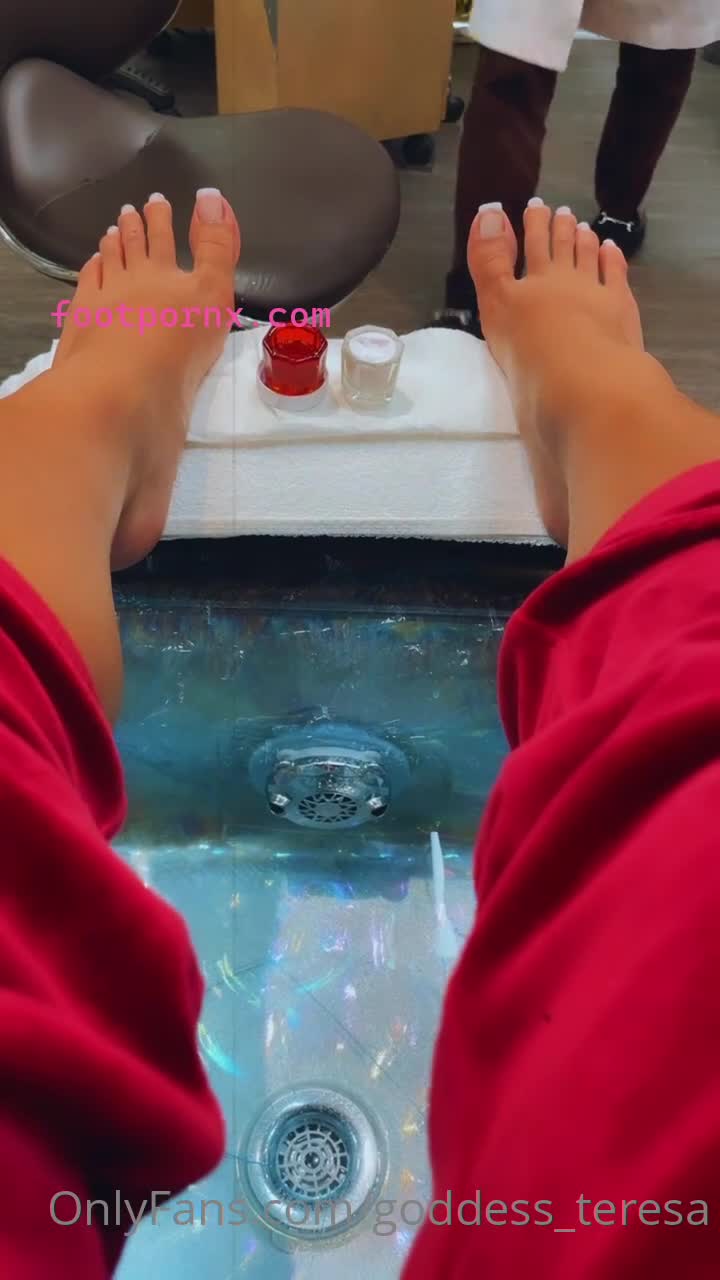 goddess_teresa hot foot babe 187