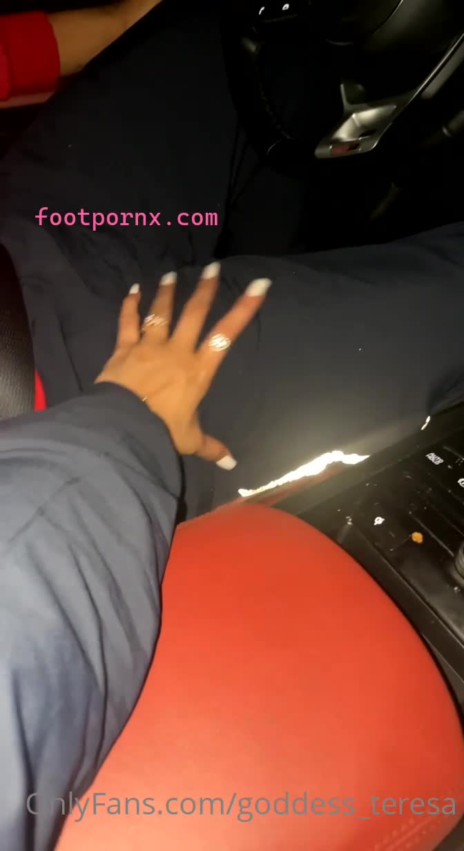 goddess_teresa hot foot babe 102