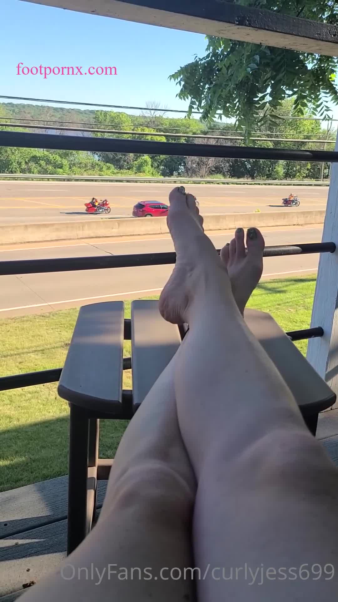 curlyjess699  1
