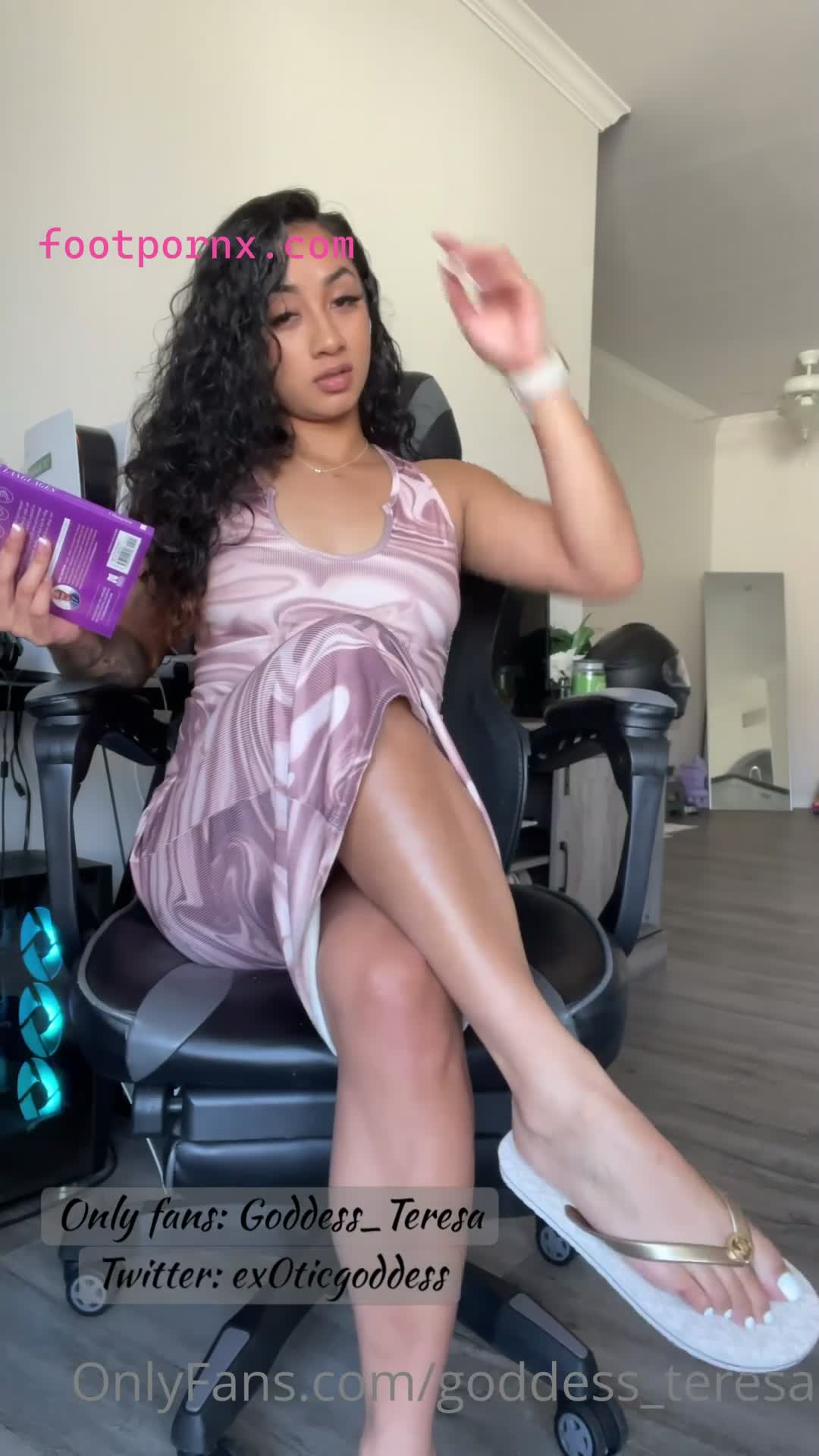 goddess_teresa hot foot babe 12