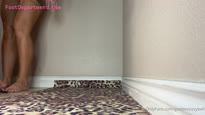 goddessizzybell naked floor cleaning lady