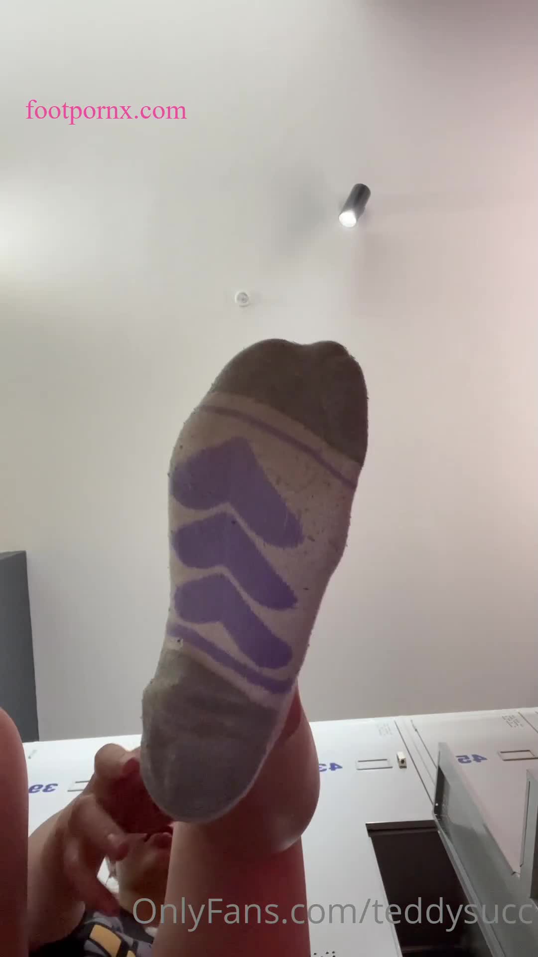 teddysucc  foot porn 1