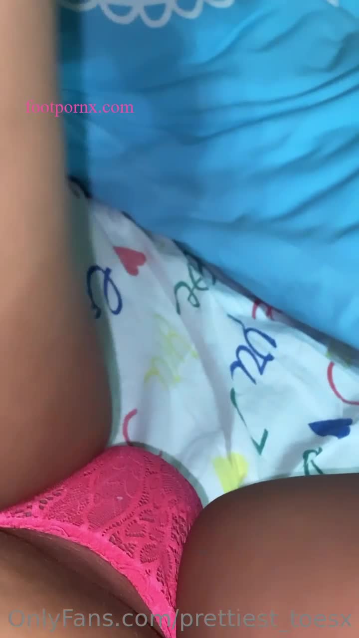 prettiest_toesx  foot porn 5