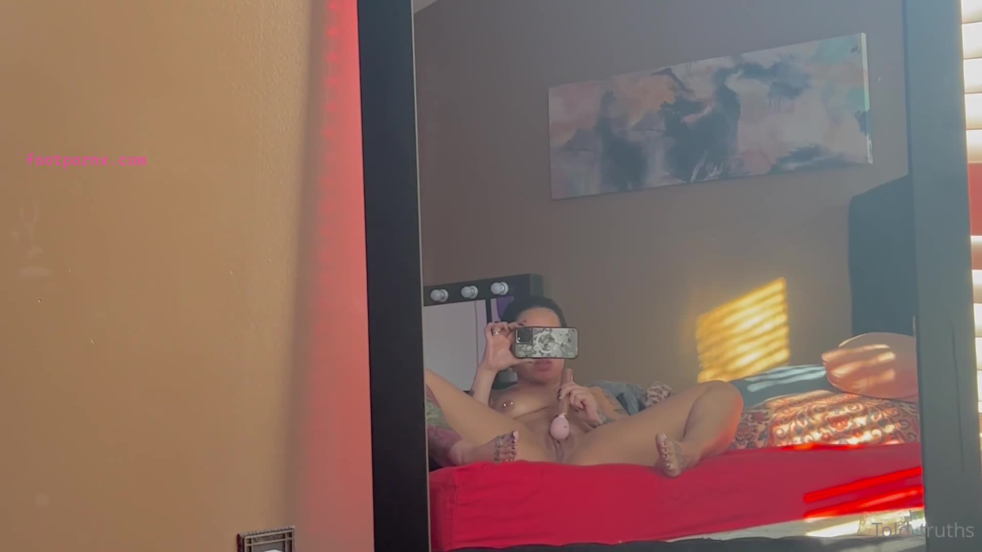 told_truths stripper feet hot 117