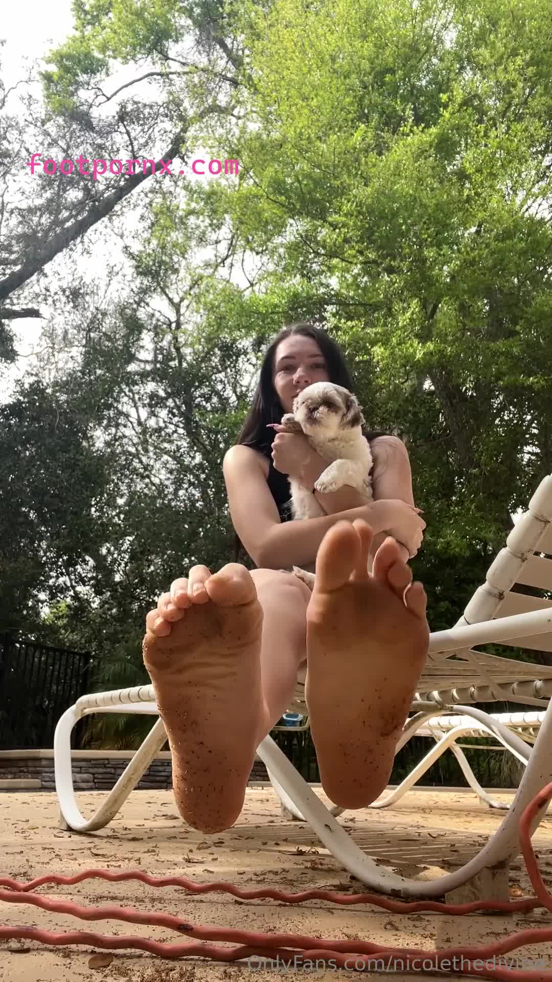 nicolethedivine pretty white girl feet soles 78