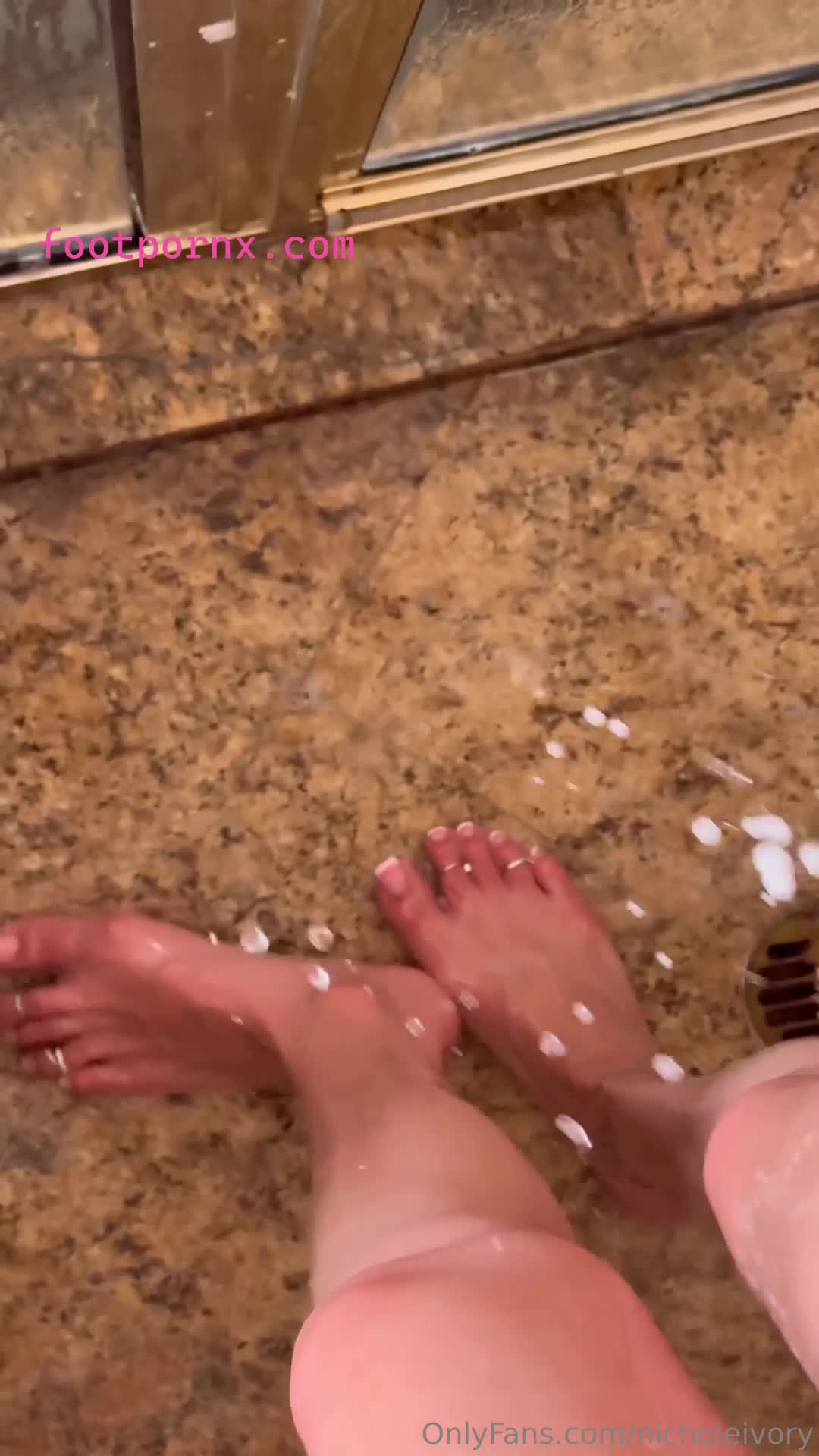 nicholeivory sexy latina pretty face and feet  19