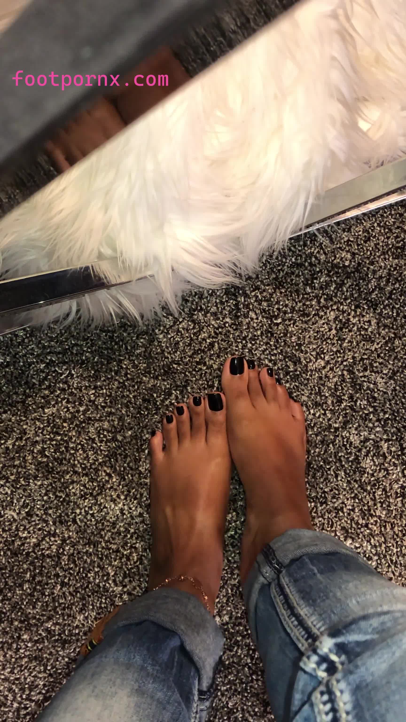 cravintae ebony foot model 46