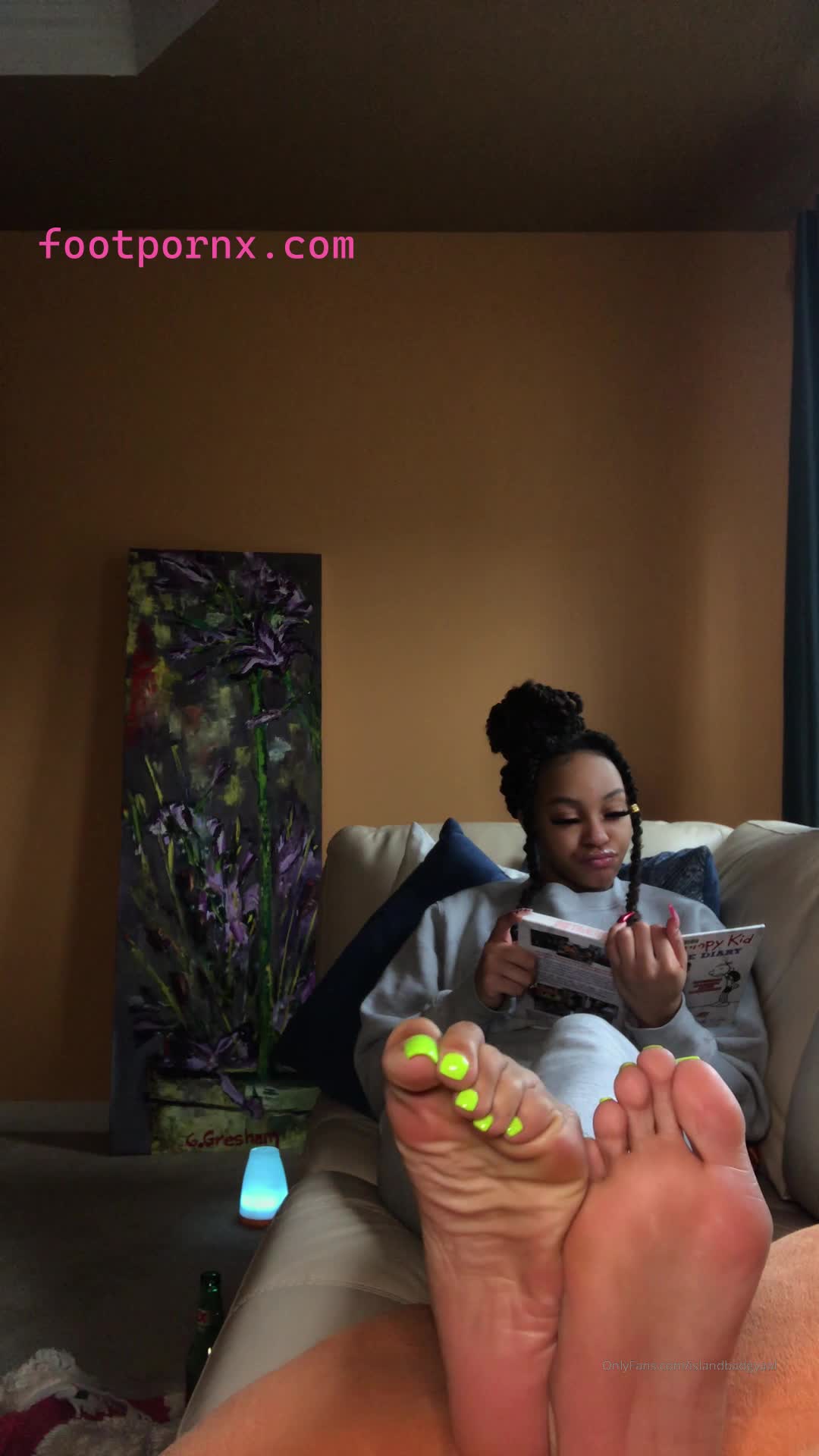 islandbadgyaal cute ebony girl joi 13