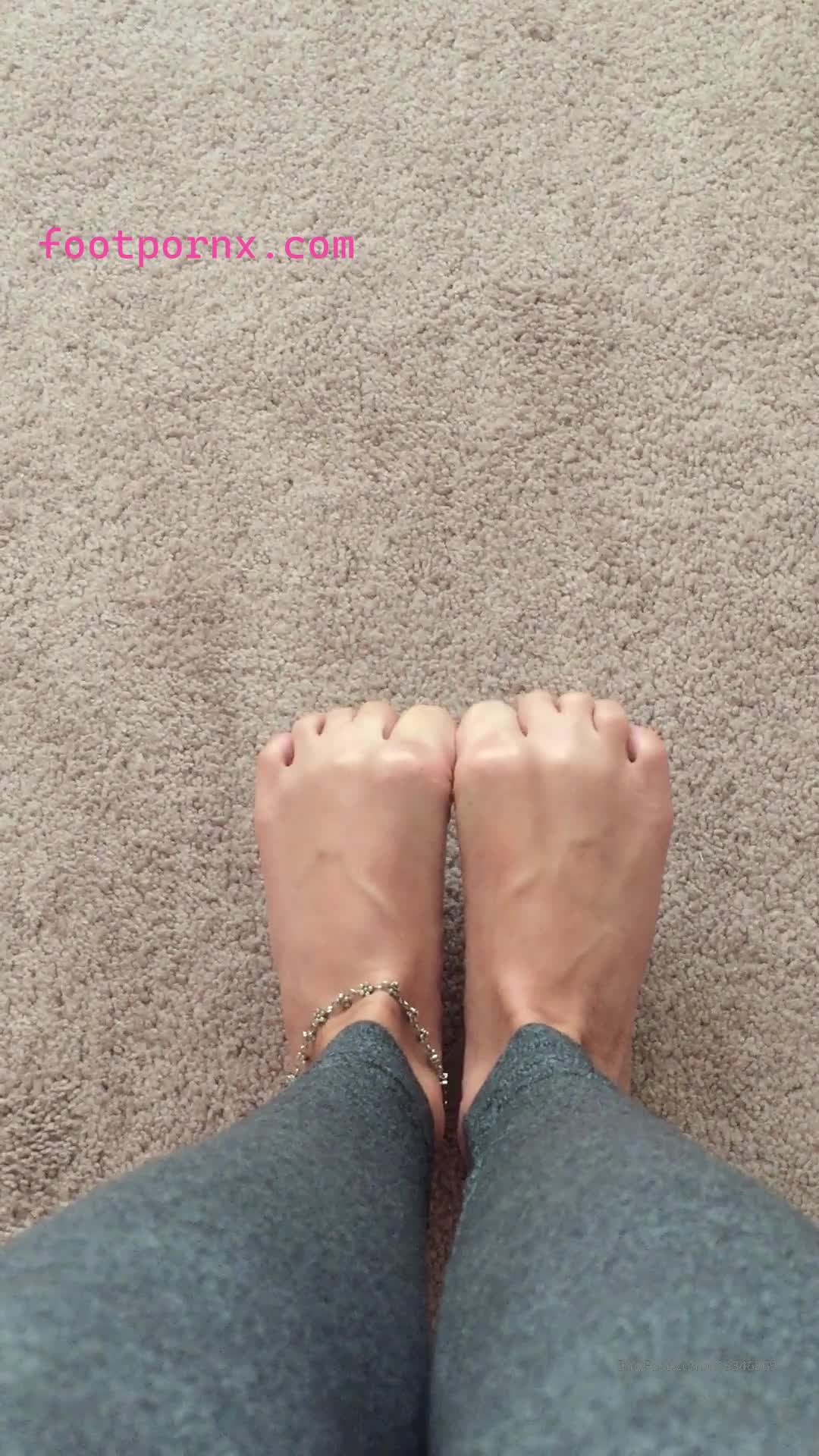 callmepurr super hot foot model 109
