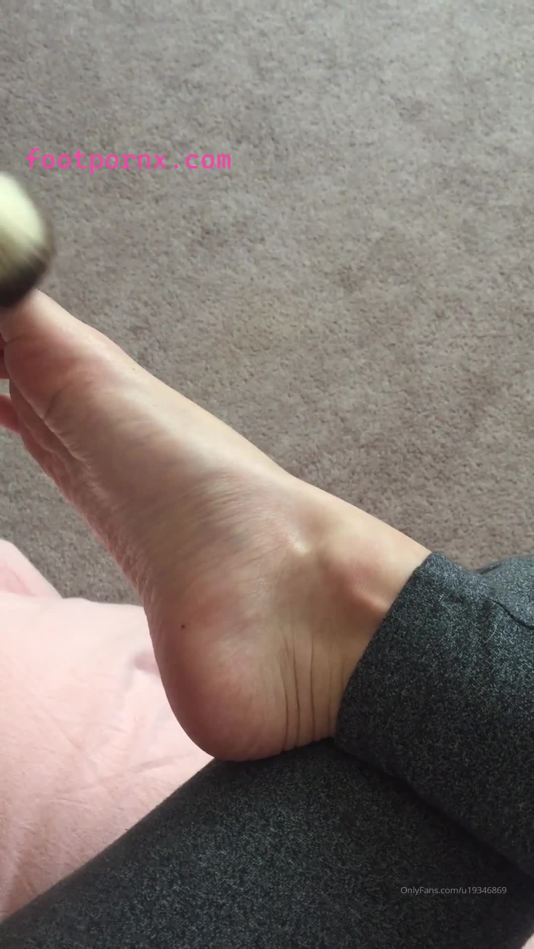 callmepurr super hot foot model 42