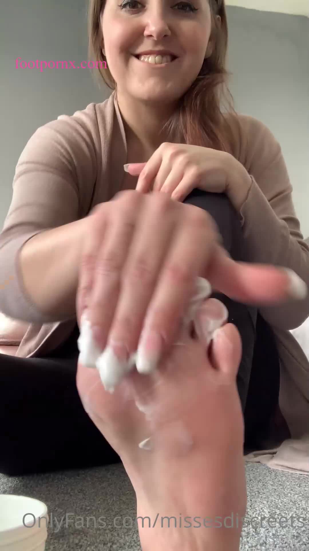 missesdiscreets  foot porn 5