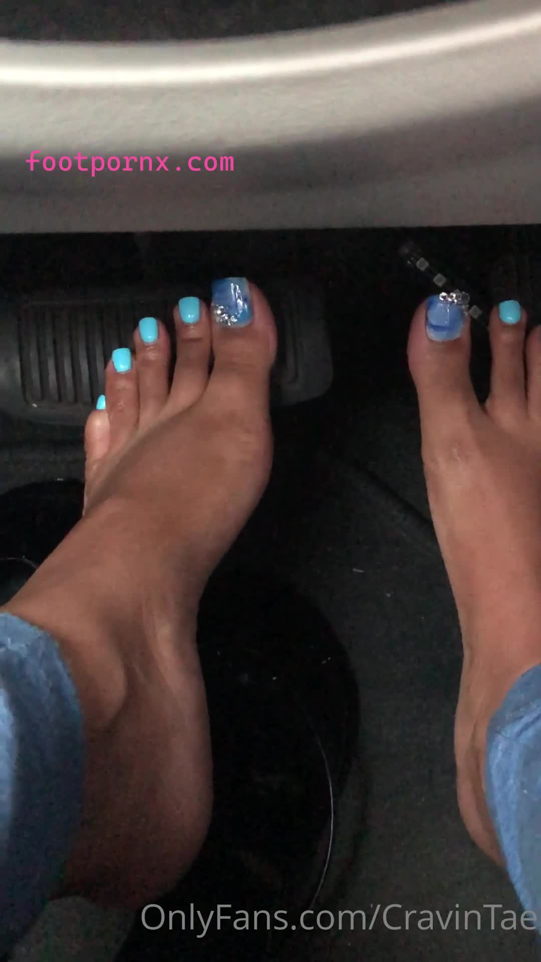 cravintae ebony foot model 35