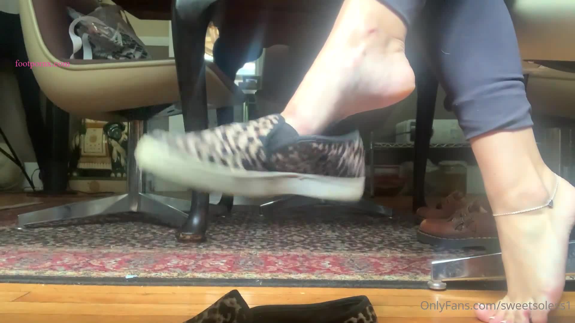 sweetsoless1  foot porn 4