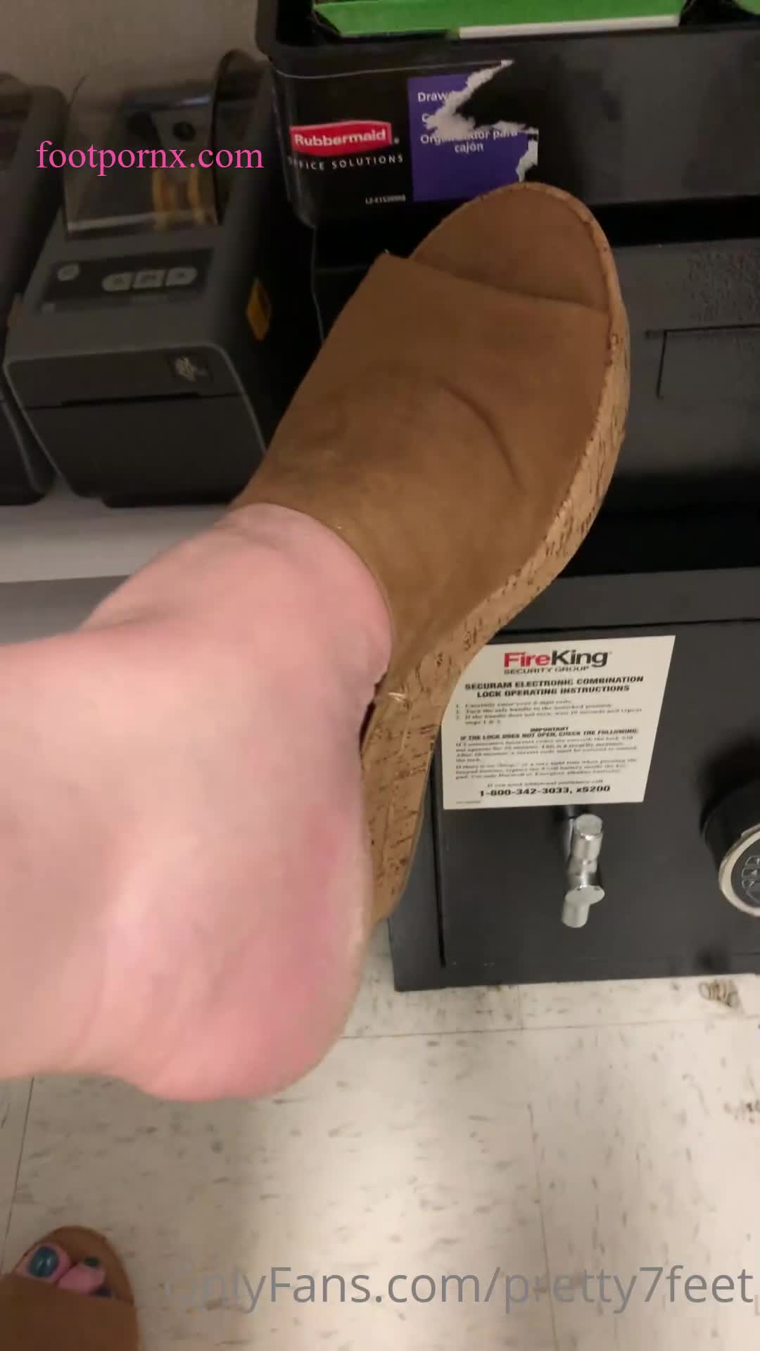pretty7feet  foot porn 4