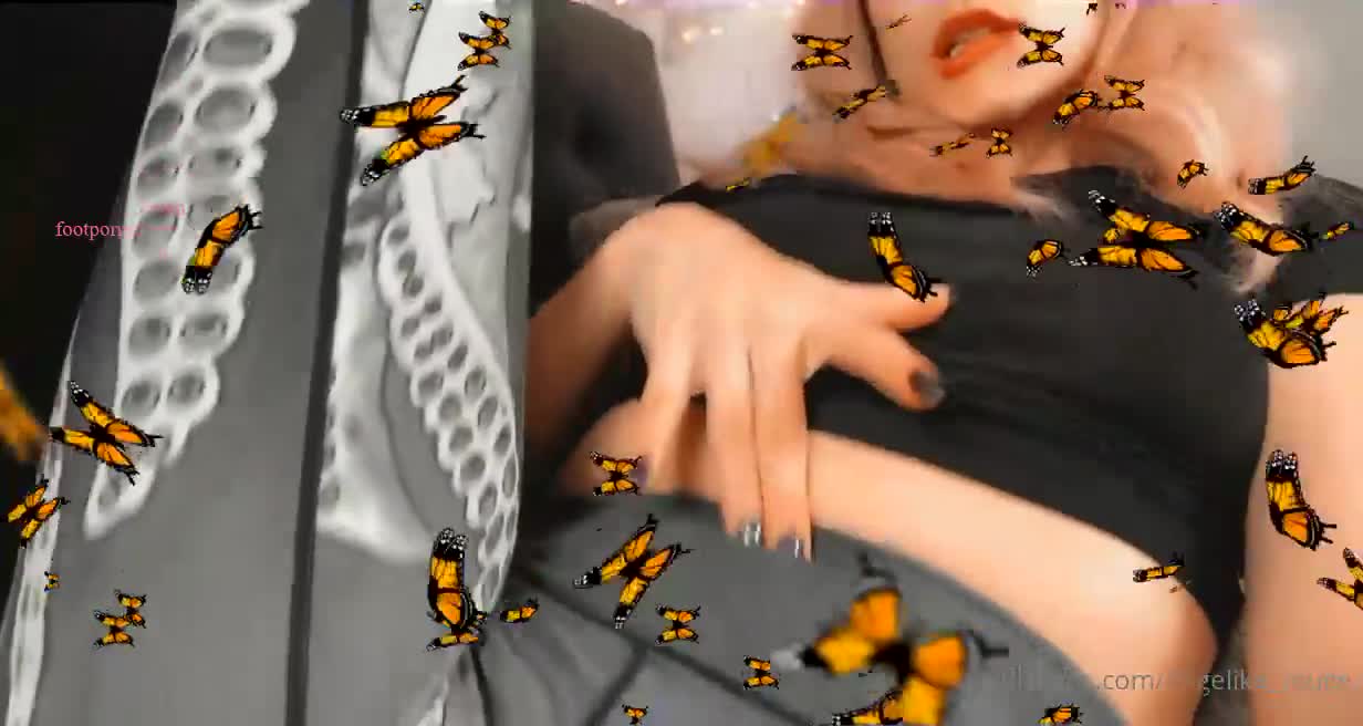 angelika_rouge  foot porn 3