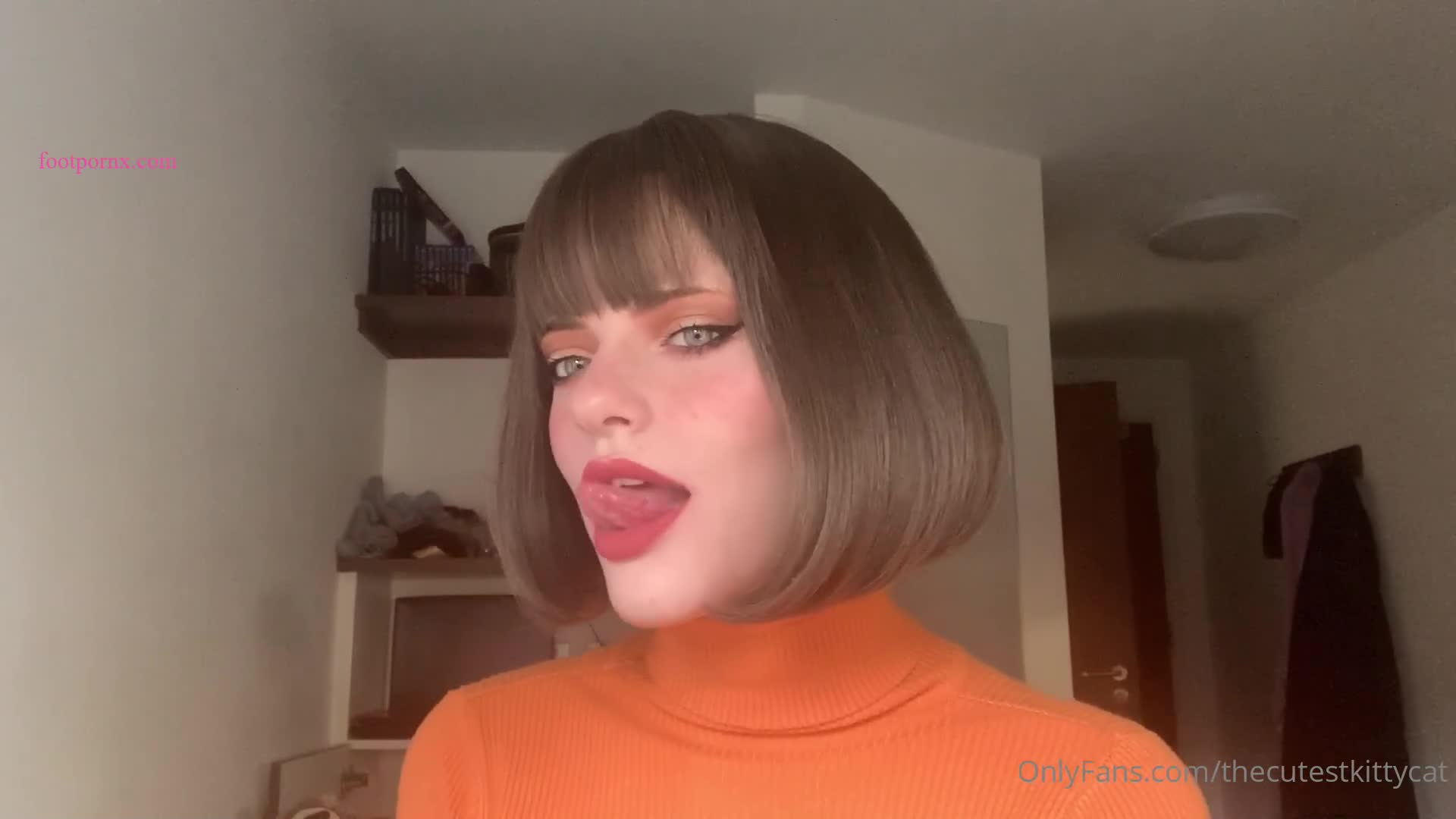 thecutestkittycat  foot porn 5
