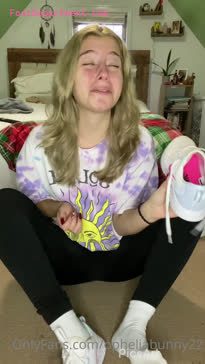opheliabunny22 sock removal whitw socks