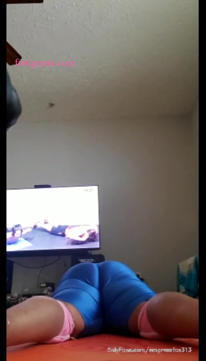 empressfae313  foot porn 2